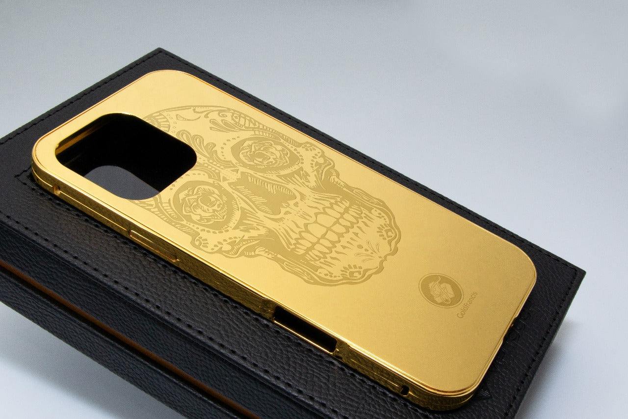 24KT Gold SUGAR SKULL Magnetic Case Cover